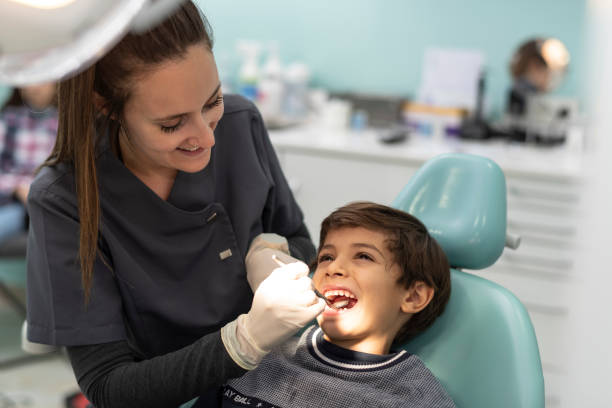 Best Emergency Tooth Extraction in Oyster Creek, TX